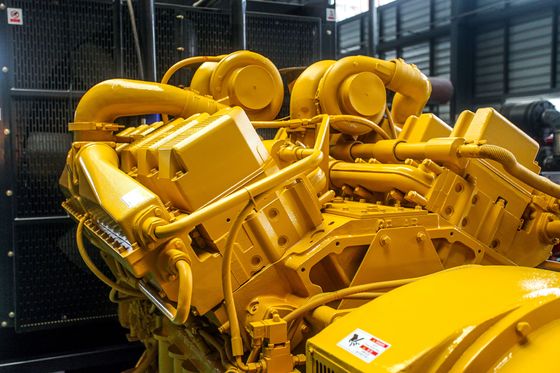 Máy phát điện diesel công nghiệp 500-1000KW với lượng khí thải thấp và bảo vệ môi trường